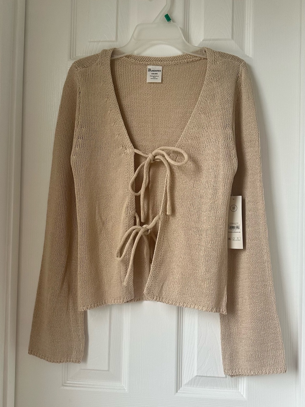 No Boundaries Beige Tie-Front V-Neck Knit Cardigan